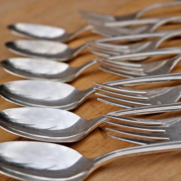 Set of 6 WM Rogers DESIRE Silver Plate Dessert Forks and Tea Spoons - Picture 5 of 15